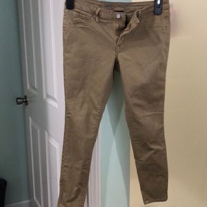 Mission mid rise khaki jegging